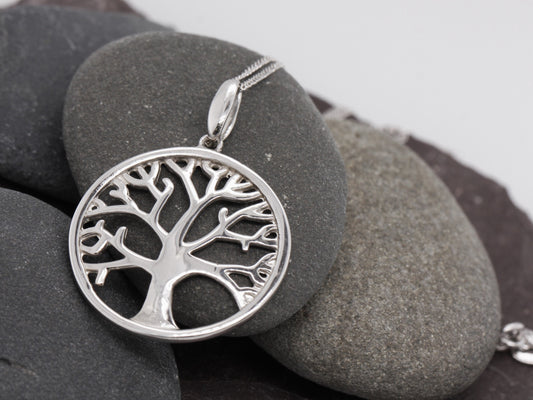 Beautiful 925 Sterling Silver Tree of Life Pendant & Necklace - British Made