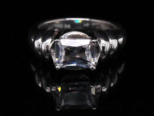 BJC® Sterling Silver Gemstone Dress Ring CZ Emerald Solitaire Ring Size L
