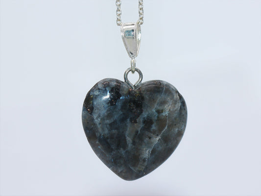 Sterling Silver Natural Black Gem Marble 20mm Love Heart Pendant & Necklace