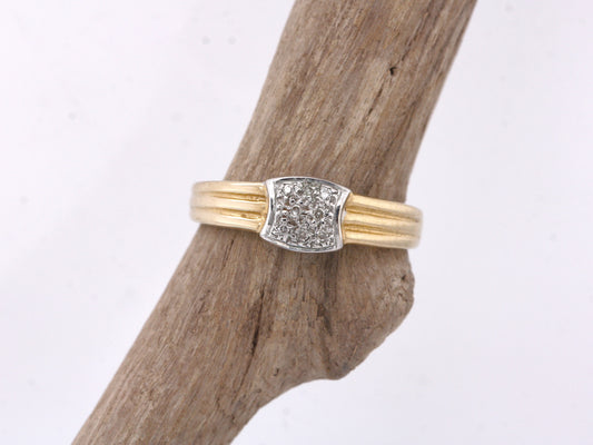 BJC® 9ct Yellow Gold Diamond 0.04ct Cluster Size L Engagement Dress Ring R74