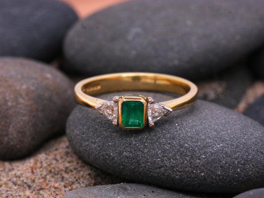 BJC® 18ct Yellow Gold Emerald & Diamond Trilogy Size N Dress Ring R35