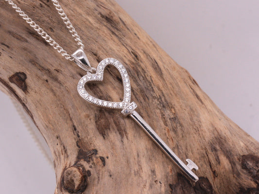Sterling Silver Key To My Heart Cubic Zirconia CZ Pendant & Necklace 925