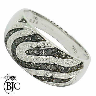 BJC® 9ct White Gold Black & White Diamond 0.16ct Size I - P Zebra Wave Ring R101
