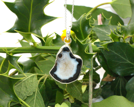 BJC® Sterling Silver Black Agate Druzy Druzzy Geode Quartz Pendant & Necklace DP14