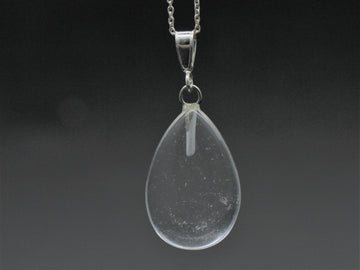 BJC® Sterling Silver Natural Clear Quartz Teardrop Pear Drop Pendant & Necklace