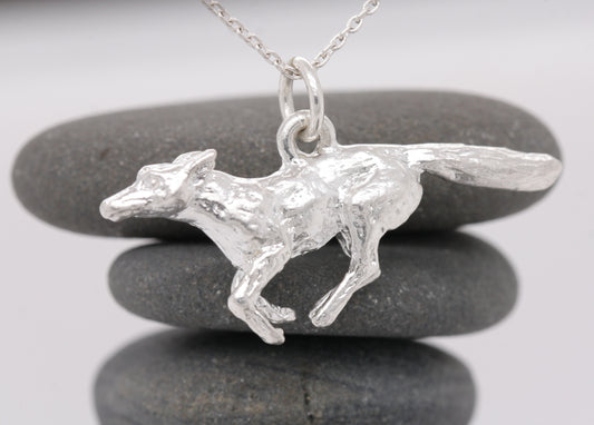 Sterling Silver Countryside Running Large Fox Pendant & Sterling Silver Trace Necklace