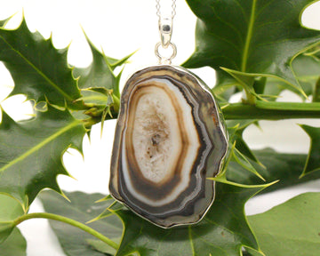 BJC® Sterling Silver Black Agate Druzy Druzzy Geode Quartz Pendant & Necklace DP26