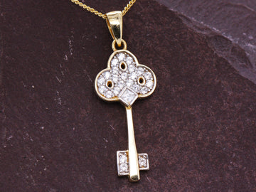 BJC® 9ct Yellow Gold Cubic Zirconia 0.30ct Lucky Key Pendant & Necklace P62