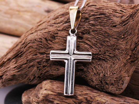 BJC® 9ct White & Yellow Gold Hollow Cross Crucifix Pendant & Necklace P55