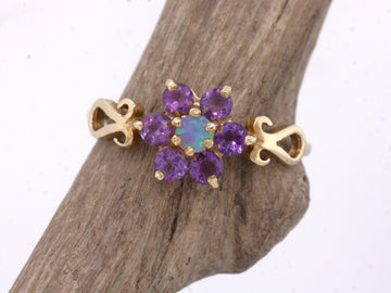 BJC® 9ct Yellow Gold Amethyst & Opal Daisy Flower Cluster Dress Ring R275