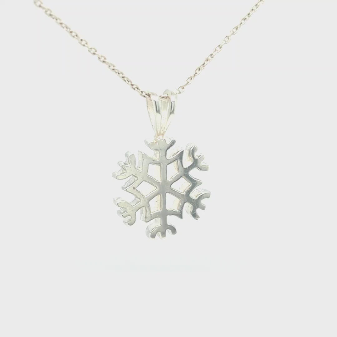 Snowflake hot sale necklace pendant